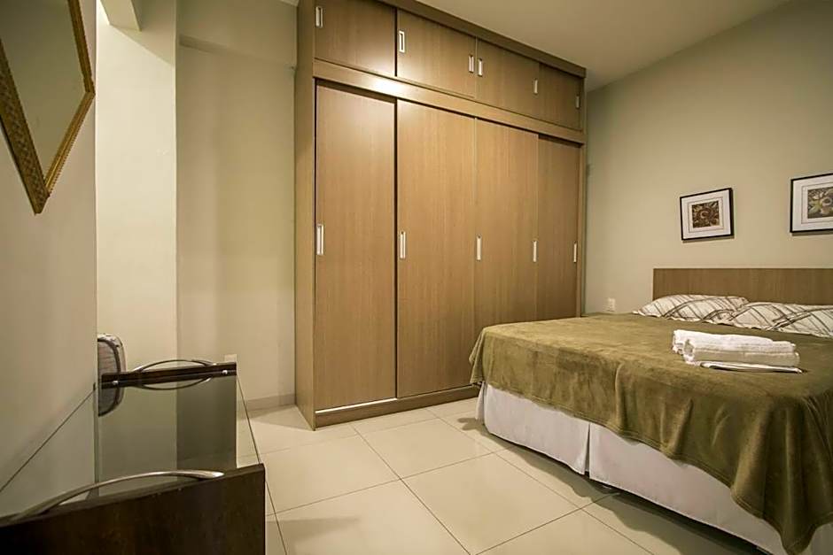 Comfortable 3 Bedrooms: Side Sea View