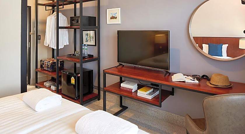 W22 by Burasari - SHA Extra Plus Certified