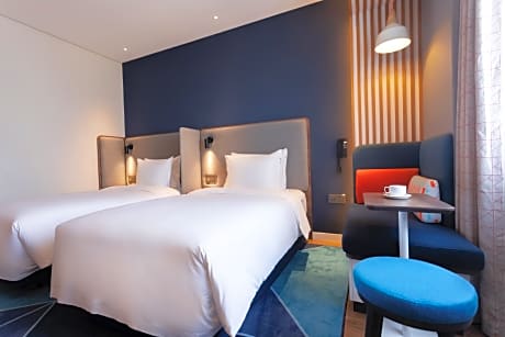 2 Single Beds Standard