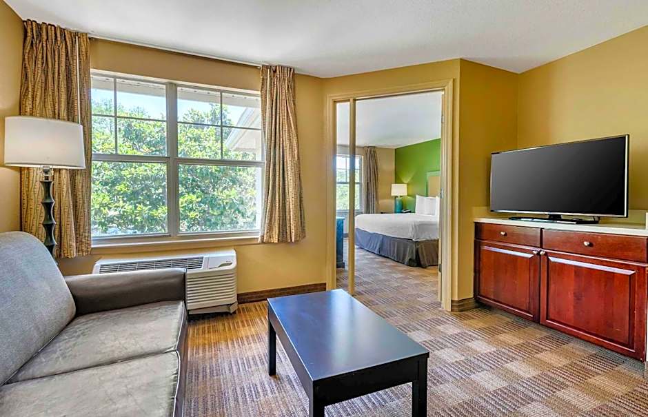 Extended Stay America Suites - Jacksonville - Deerwood Park