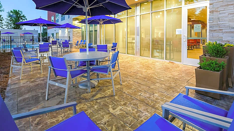 Holiday Inn Express & Suites Latta By IHG