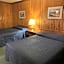 Glacier View Inn