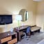 Super 8 by Wyndham Weslaco