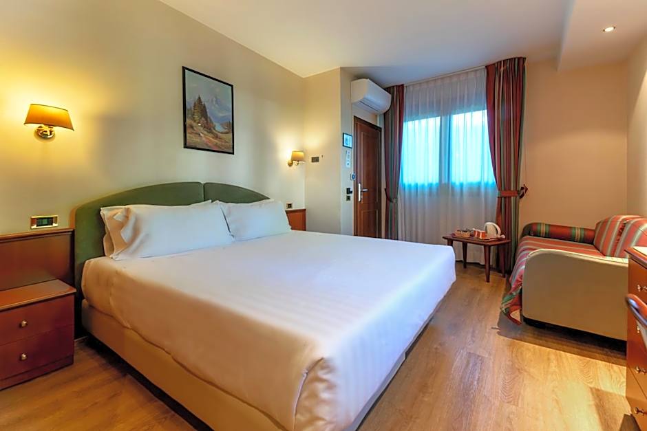 Hotel Falco D'Oro