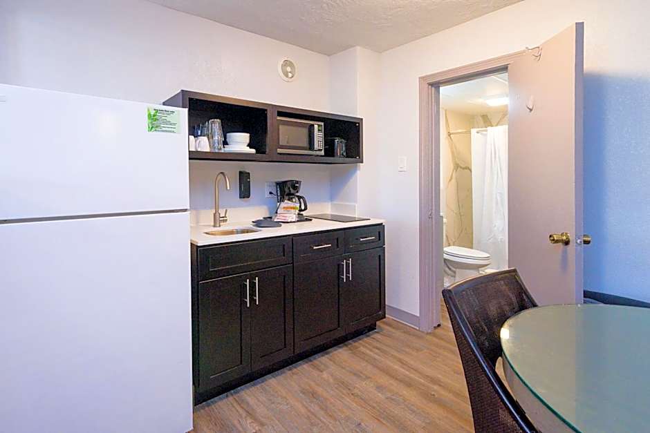 Outer Banks Motor Lodge