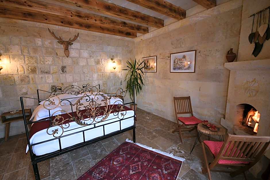 Lavinia Cappadocia Cave