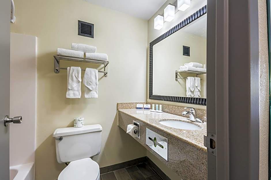 Bricktown Hotel & Extended Stay