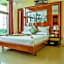 Greenlight Hotel