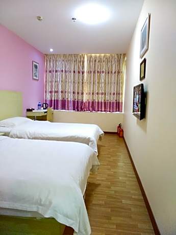 Yuting Hotel (Guangzhou Shangxiajiu Pedestrian Street Hualinsi Subway Station)