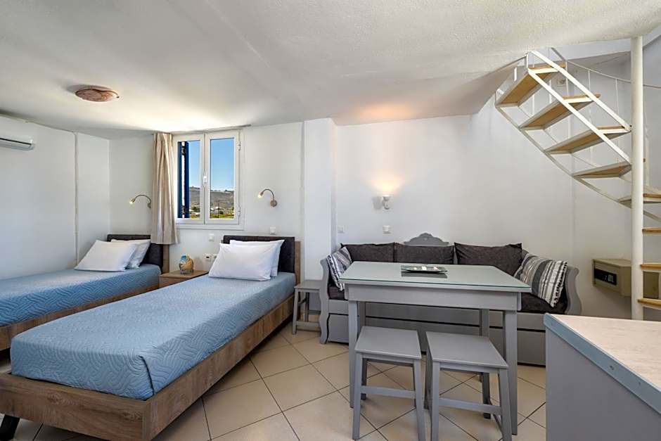 Honeymoon Beach Studios