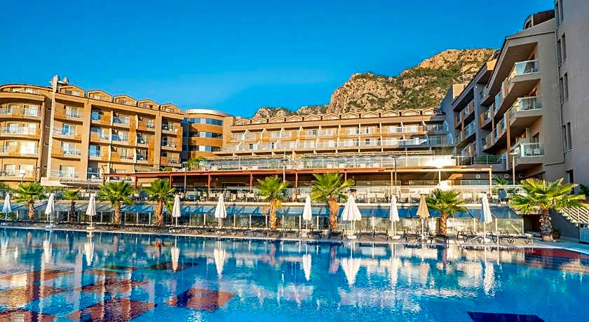Turunc Premium Hotel
