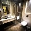 Lancaster Suites Raouche