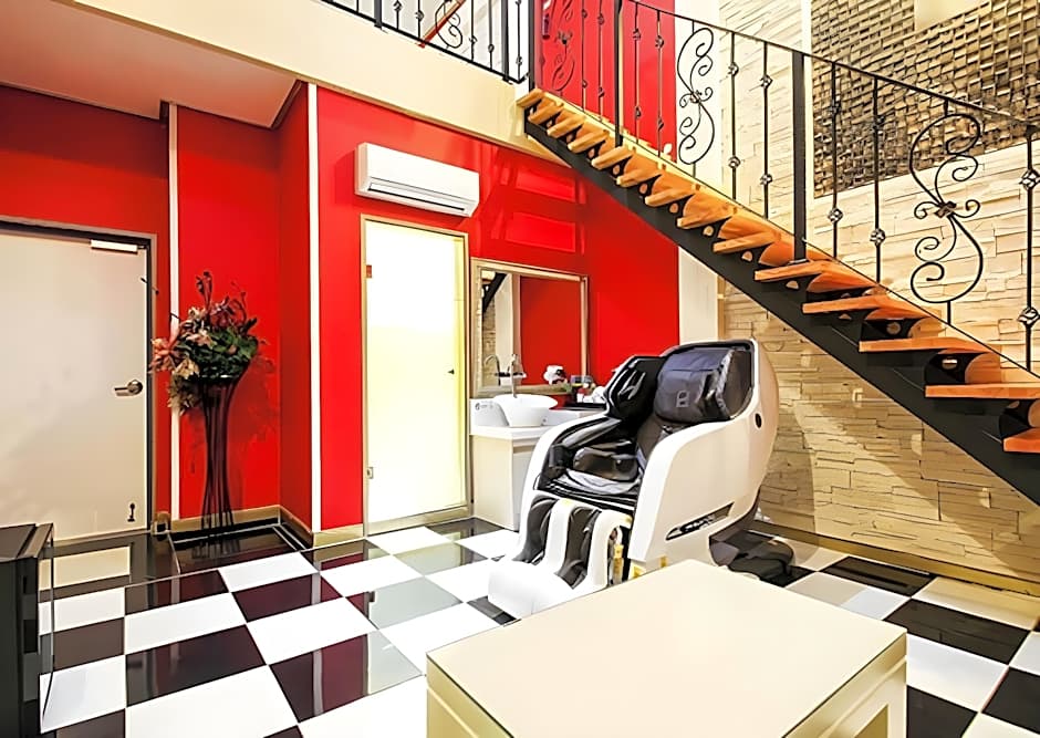 Paju Belita N Good Time Motel