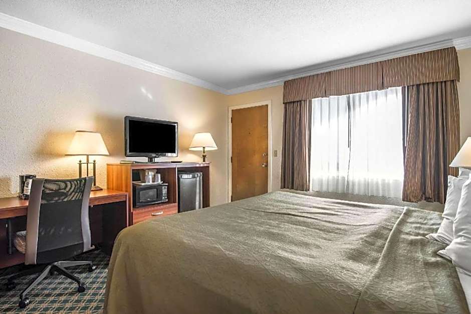 Quality Inn