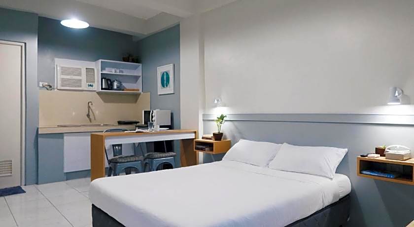 Dragonfly Transient House