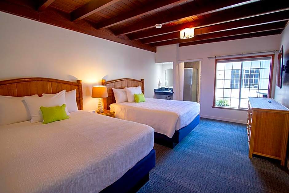 Edgewater Beach Inn