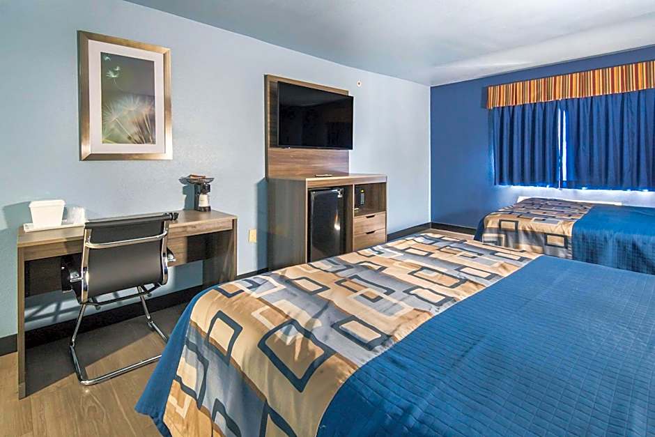 Rodeway Inn Carrollton I-35E