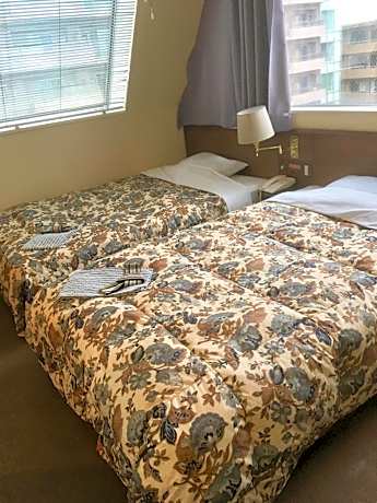 Japanese-Style Room