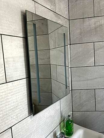 Single Room with Shared Bathroom