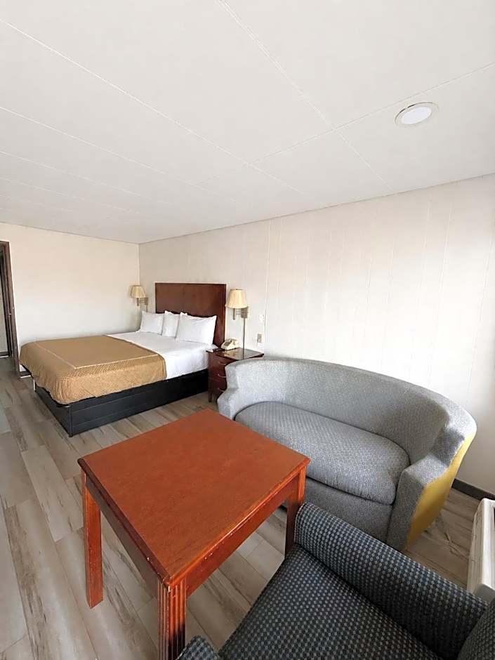 Scottish Inn and Suites Perry