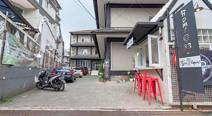 RedDoorz near Exit Toll Pasteur 5