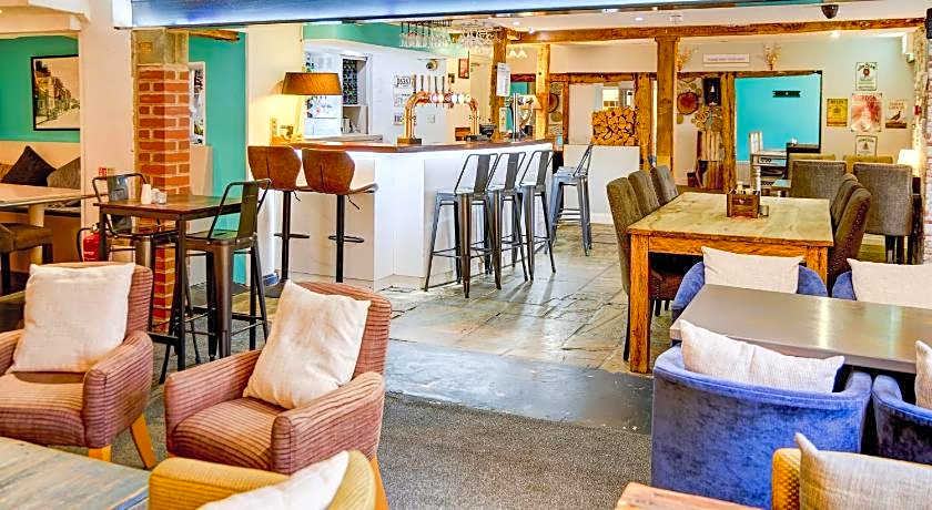 Warwickshire Park Hotel Kenilworth by Belvilla