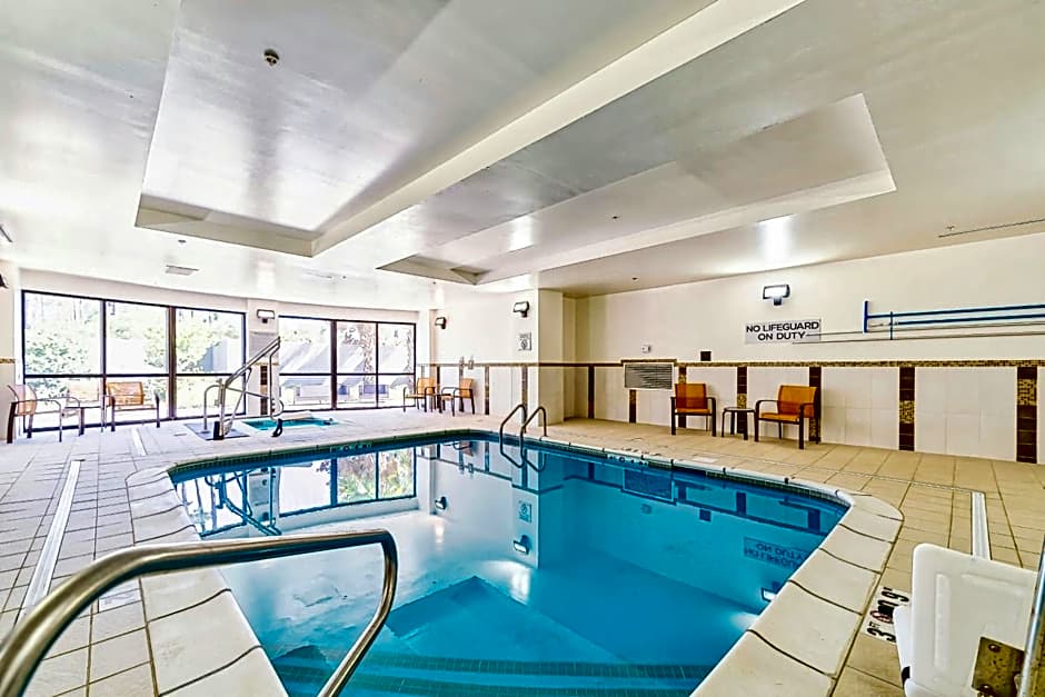 Courtyard by Marriott Biloxi North/D'Iberville