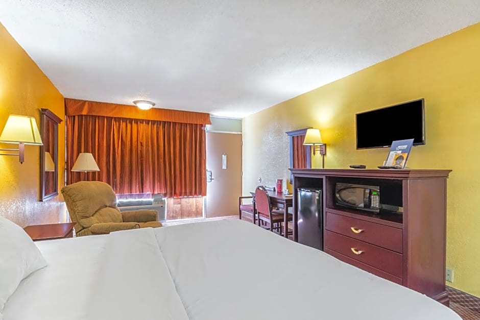 Americas Best Value Inn of Elk City
