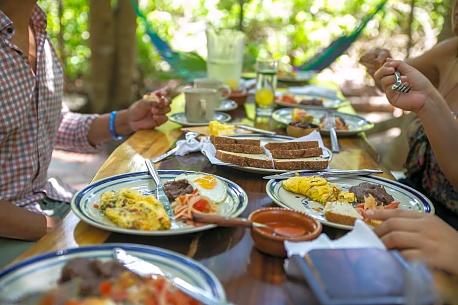 Hotel Buenavista Bacalar Jungle Experience