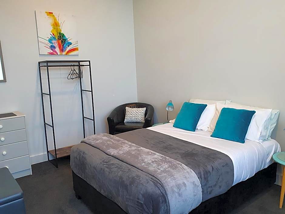 Travel Stay City Hostel