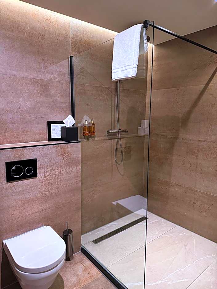 Hotel Sebastians