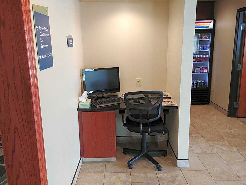 Boarders Inn & Suites by Cobblestone Hotels - Broken Bow