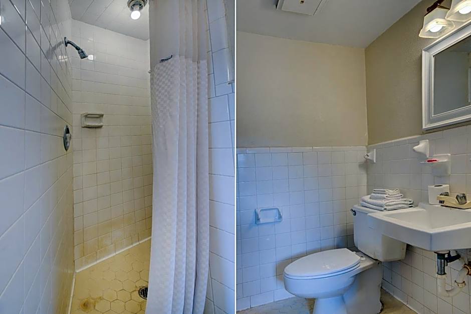 OYO Hotel Douglas GA US-441