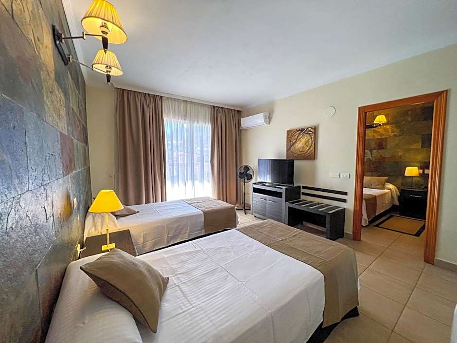 La Aldea Suites