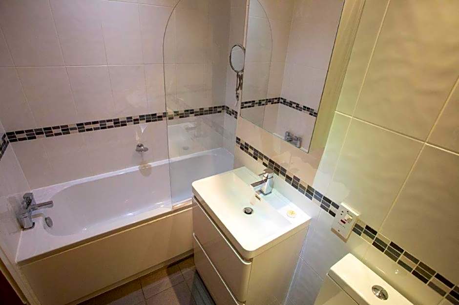 Photo 1 of 2 of Standard 1 King Bed