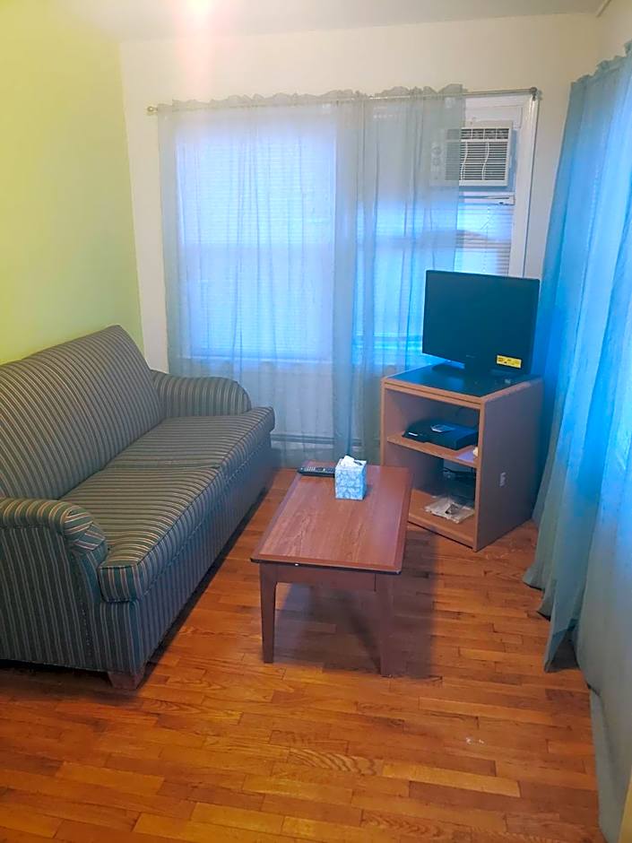 Anna's place