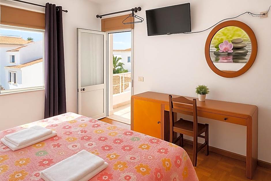 Lagos Central Suite DBV Guesthouse