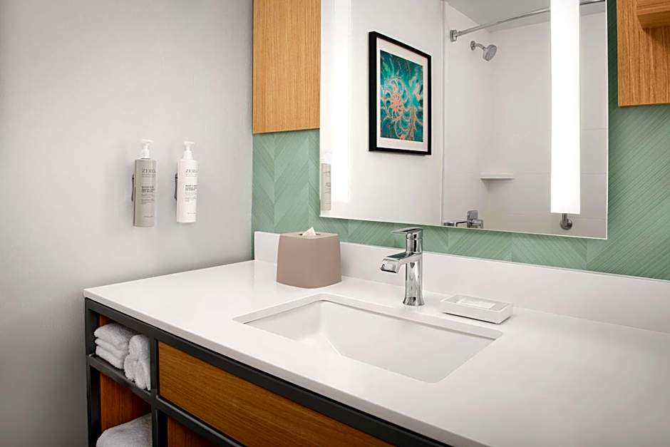 Hilton Garden Inn Solomons