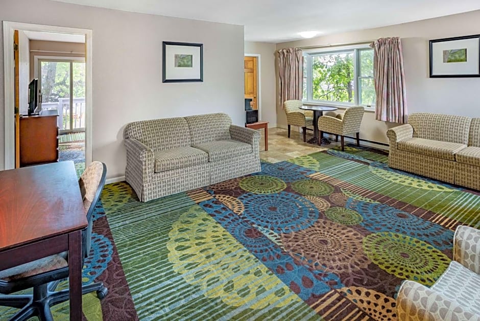 Travelodge by Wyndham Great Barrington Berkshires