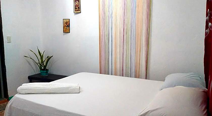 Casa de Viajeros 600mbps spacious 5 minutes to the beach