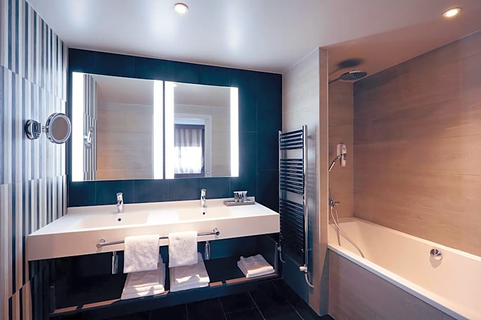 Mercure Orange Centre