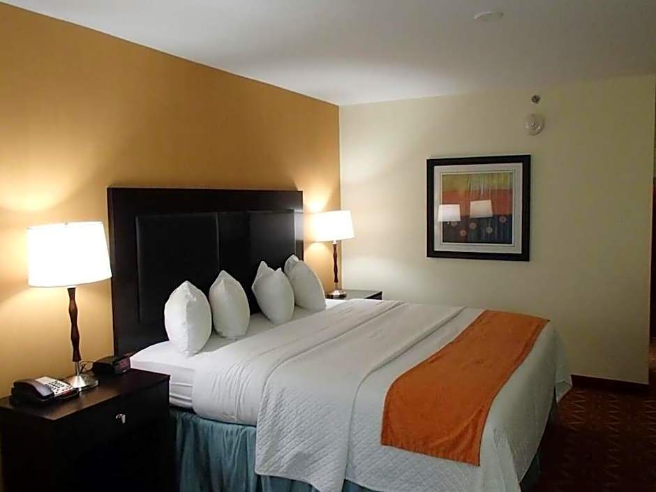 Lux Hotel & Spa