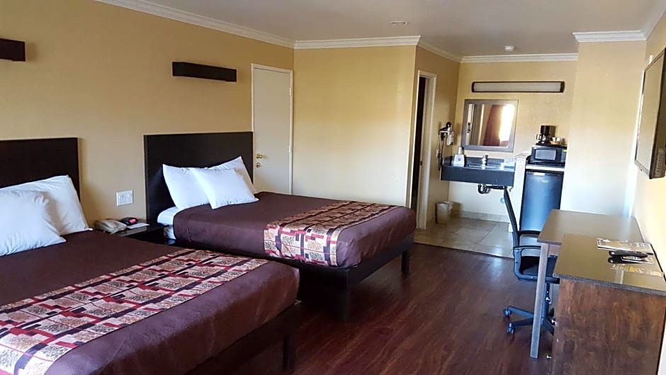 Anaheim Astoria Inn & Suites