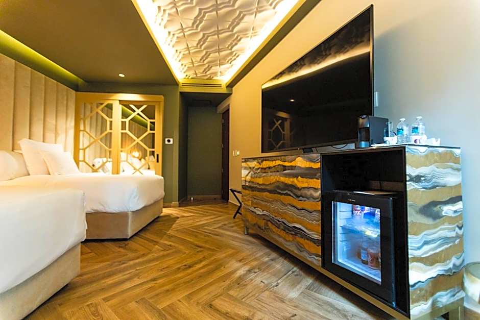 L Hotel Perla Boutique