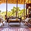 Buffalo Ridge Safari Lodge