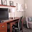 Courtyard by Marriott Charleston Waterfront