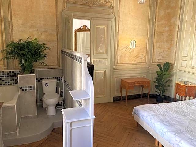 Hotel Du Marquis De Broc – Le Mans, AR
