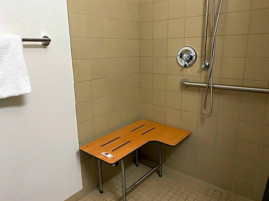 Motel 6-Memphis, TN - Downtown