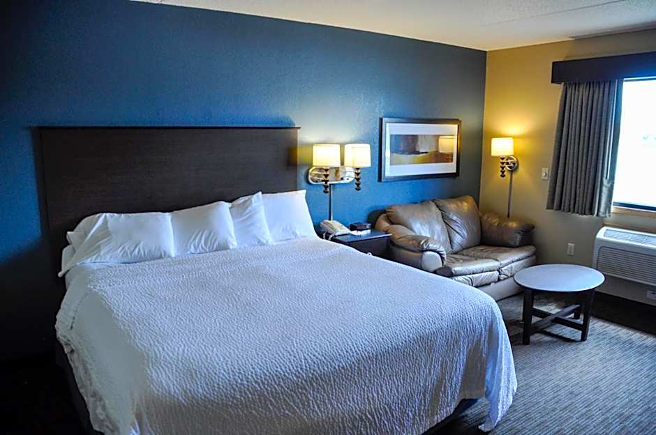 AmericInn by Wyndham Clear Lake