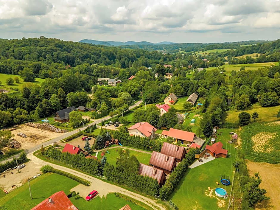 Całoroczne Domki "Stokrotka"